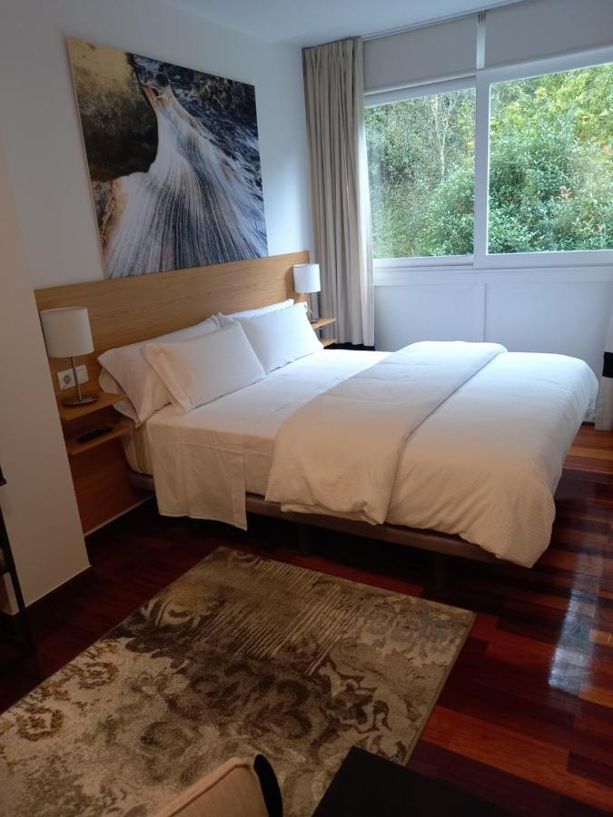 Suite Bilbao Arena Con Plaza De Garaje 外观 照片